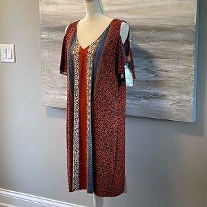 MSK v neck dress with bare shoulder sleeves.  XL, Multi color NWT